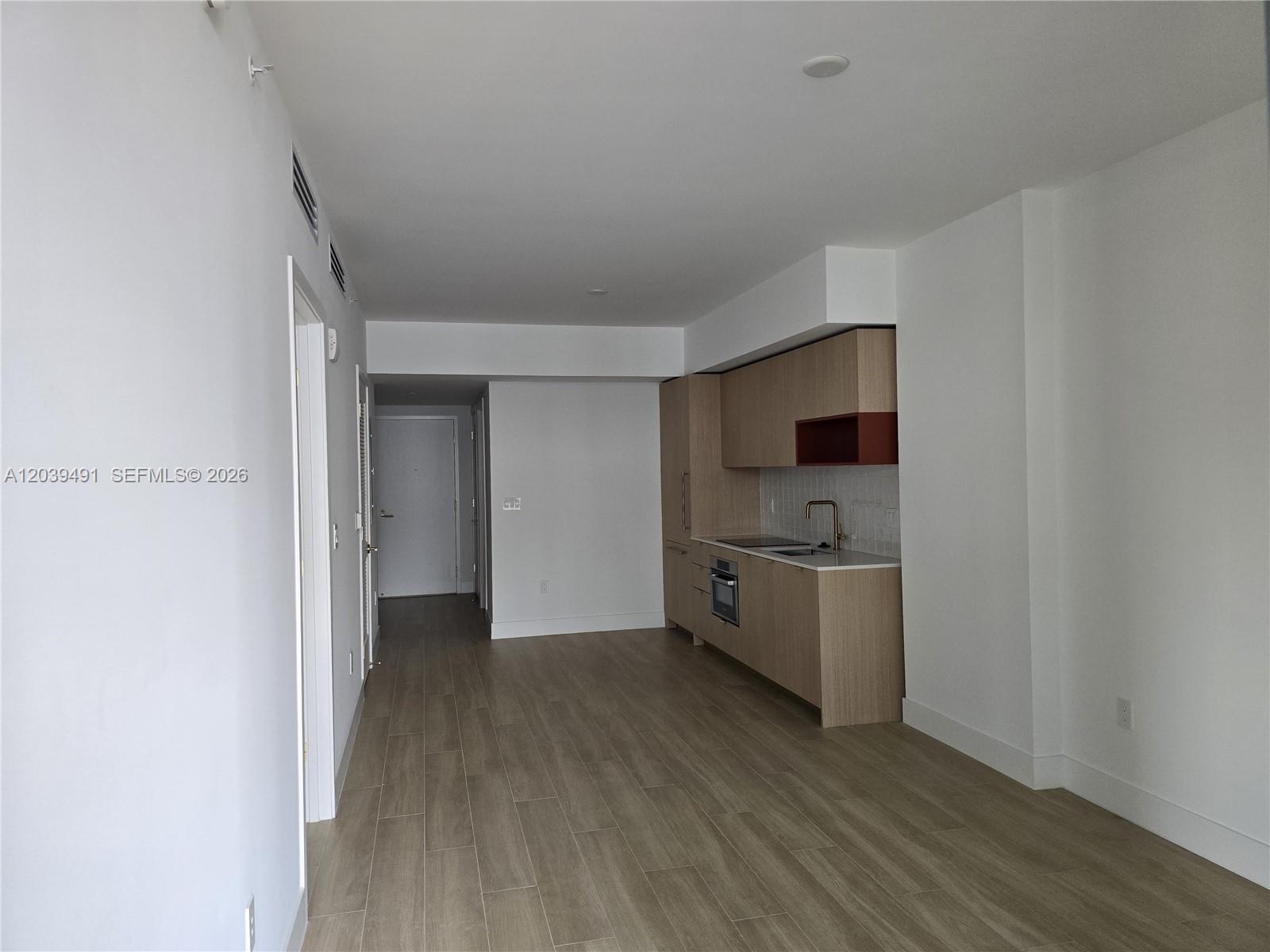 90 NE 32ND ST # 305, Miami FL 33137 photo 5