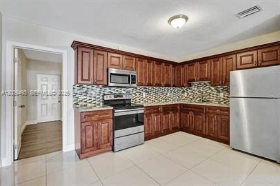 4041 NW 30th Ter # 3, Lauderdale Lakes FL 33309 photo 2