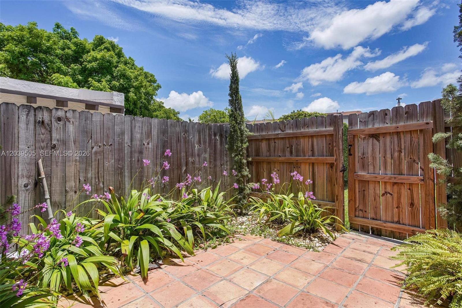 7108 SW 112th Pl, Miami FL 33173 photo 3