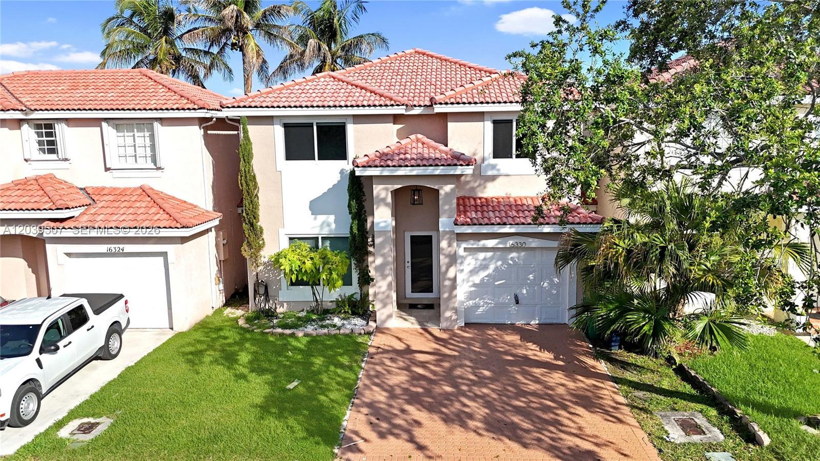 16330 SW 102nd St, Miami FL 33196 photo 2