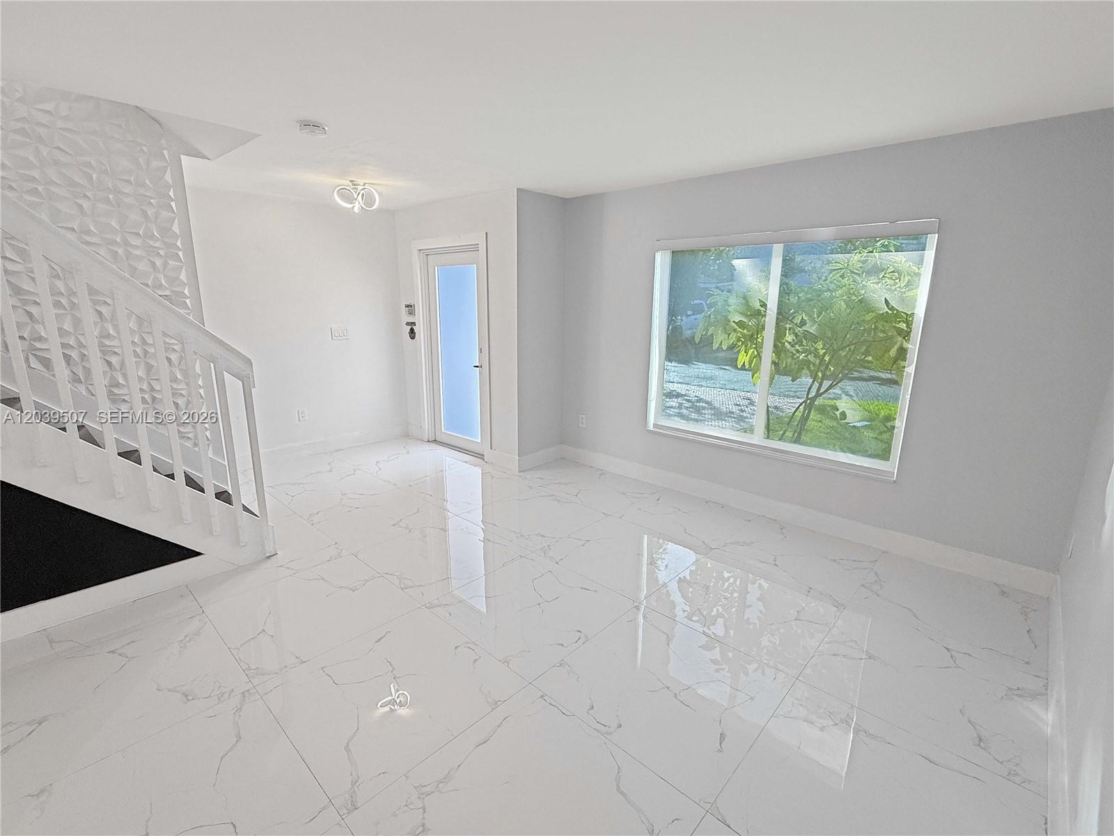 16330 SW 102nd St, Miami FL 33196 photo 4