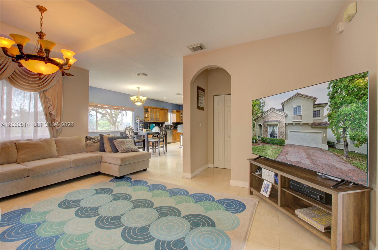 22131 SW 87 PL, Cutler Bay FL 33190 photo 2