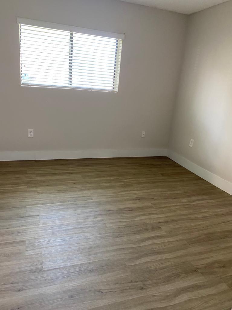 450 W Palm Cir Circle W # 103, Pembroke Pines FL 33025 photo 5