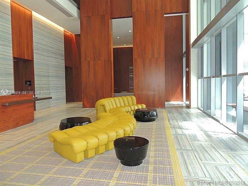 1300 Brickell Bay Dr # 1707, Miami FL 33131 photo 2