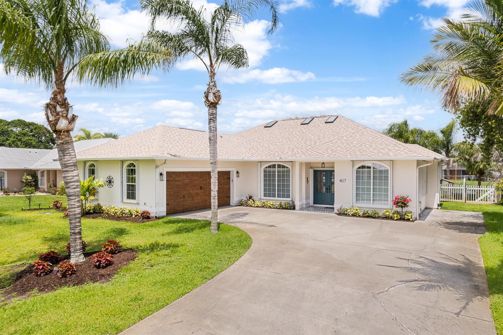 407 Joy Haven Drive, Sebastian FL 32958 photo 2