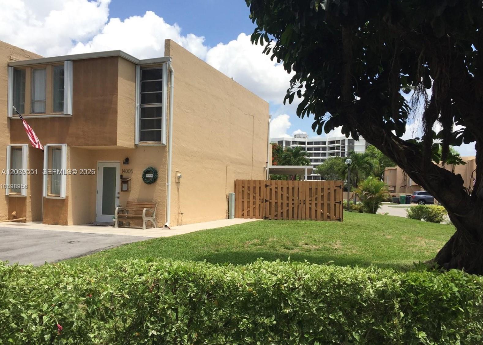 14005 SW 67th Ter, Miami FL 33183 photo 3