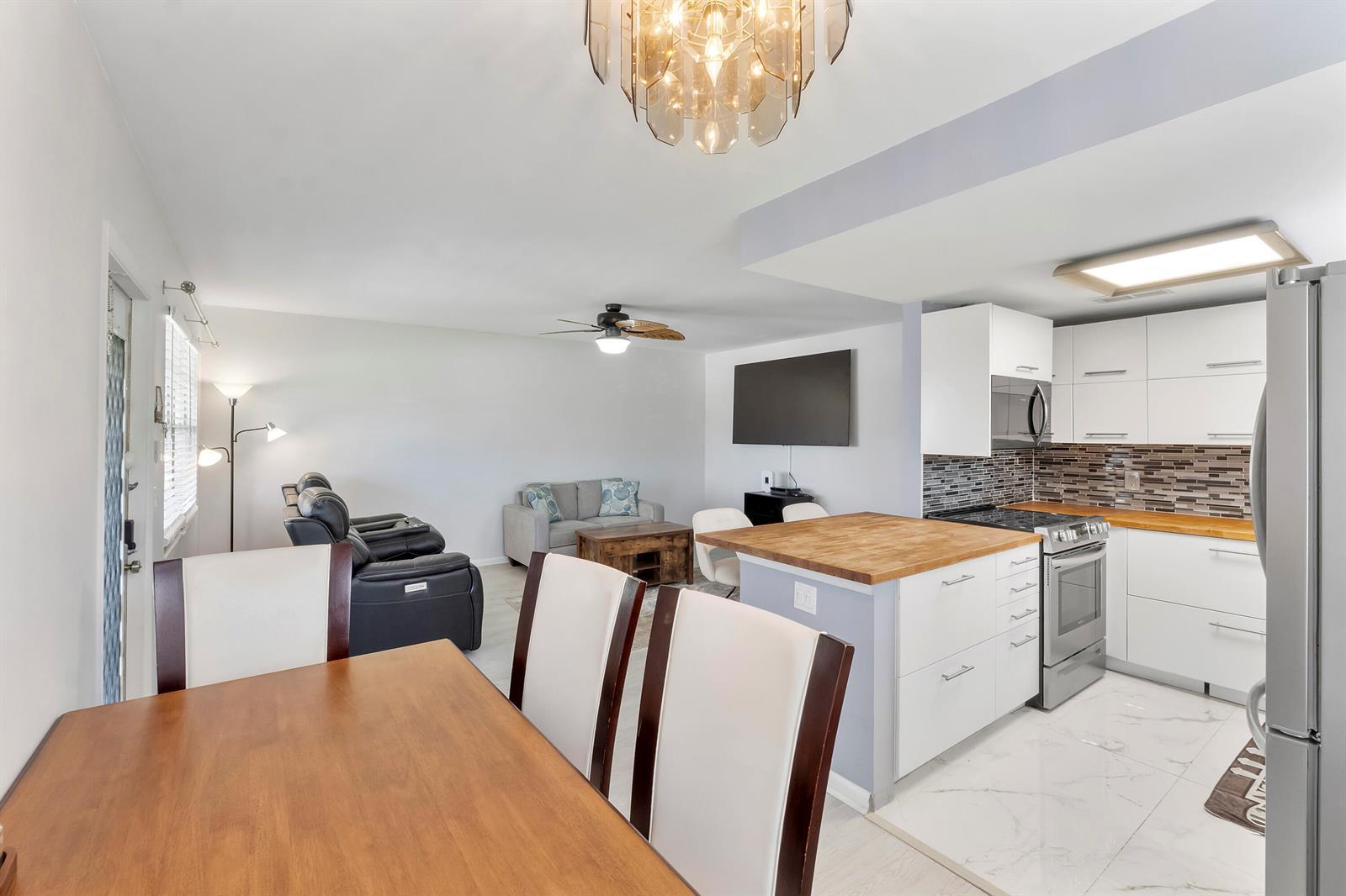 253 Prescott M, Deerfield Beach FL 33442 photo 4