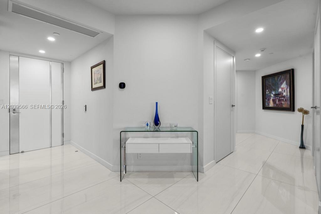 19500 Turnberry Way # 16B, Aventura FL 33180 photo 5