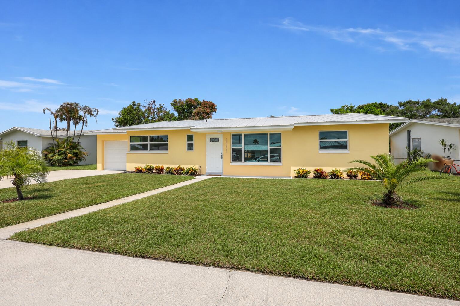 19035 SE Southgate Drive, Jupiter FL 33469 photo 4