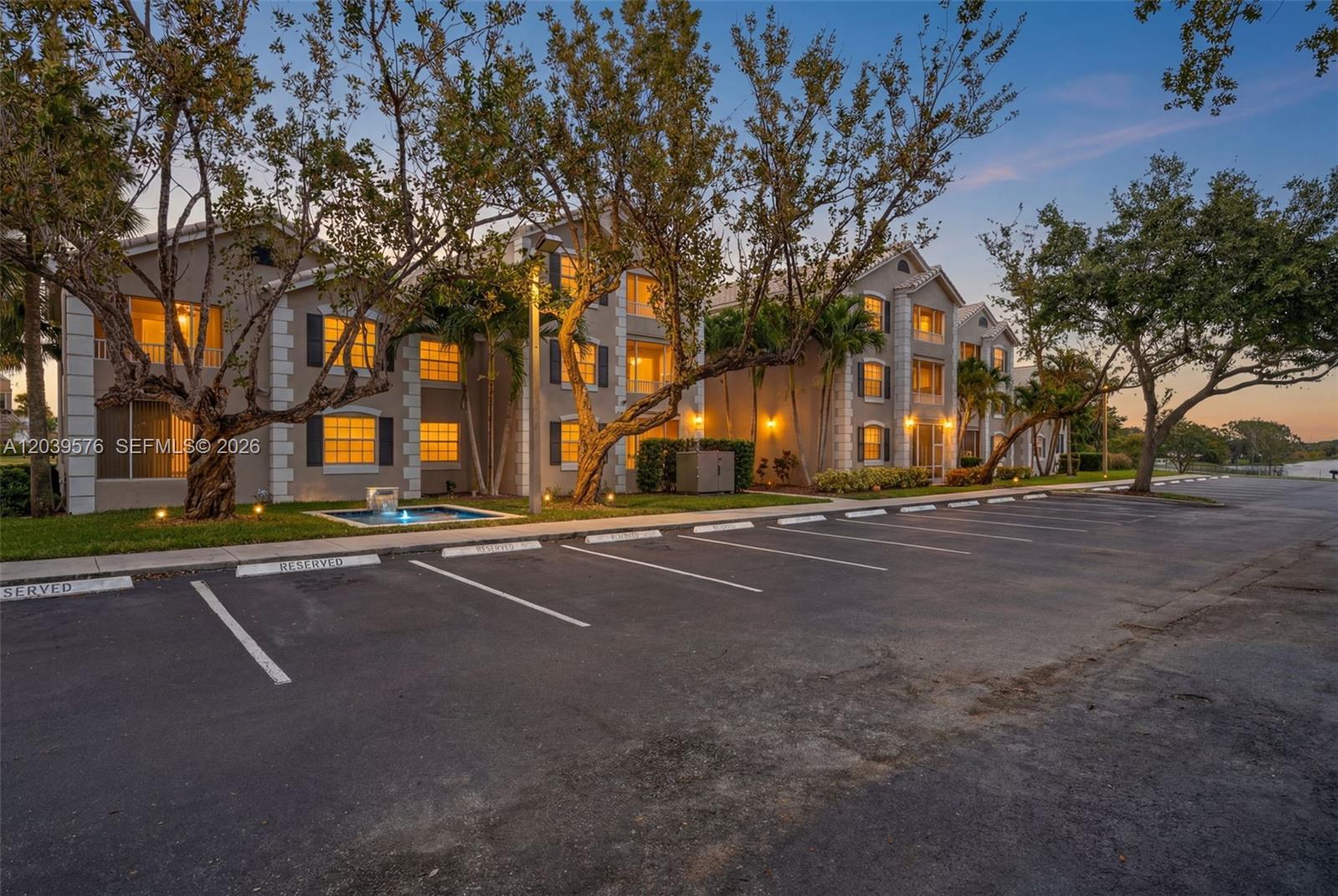 2841 N Oakland Forest Dr # 110, Oakland Park FL 33309 photo 3