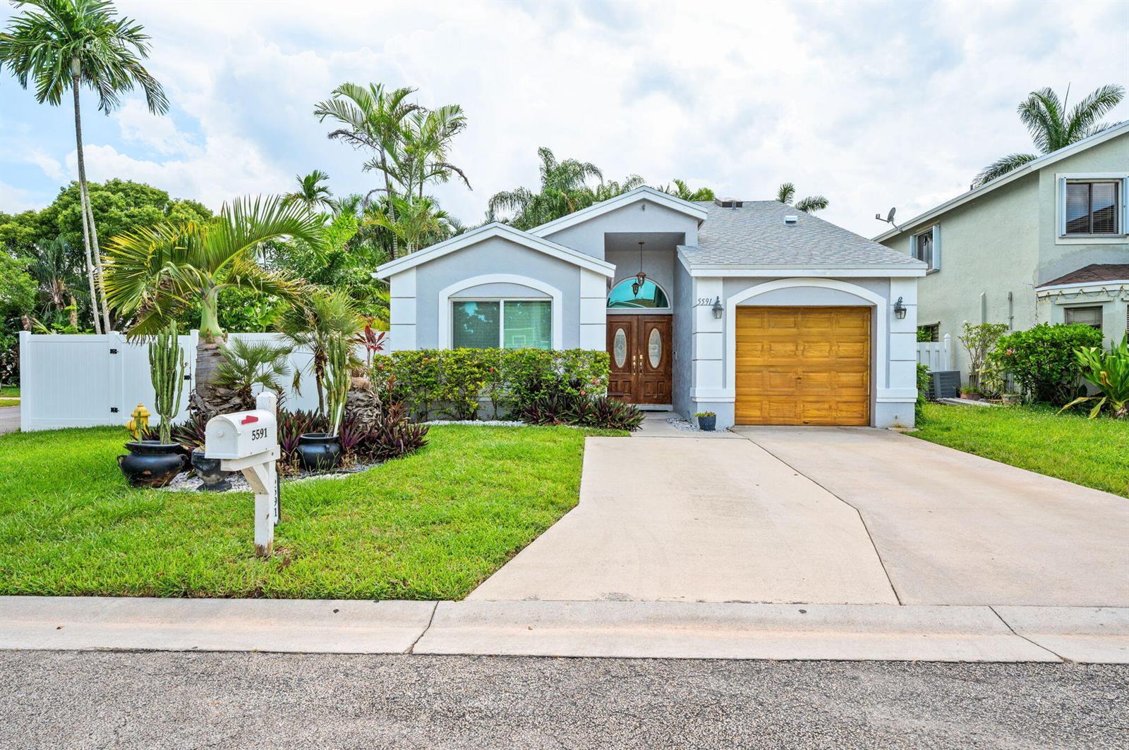 5591 SW 99th Avenue, Cooper City FL 33328