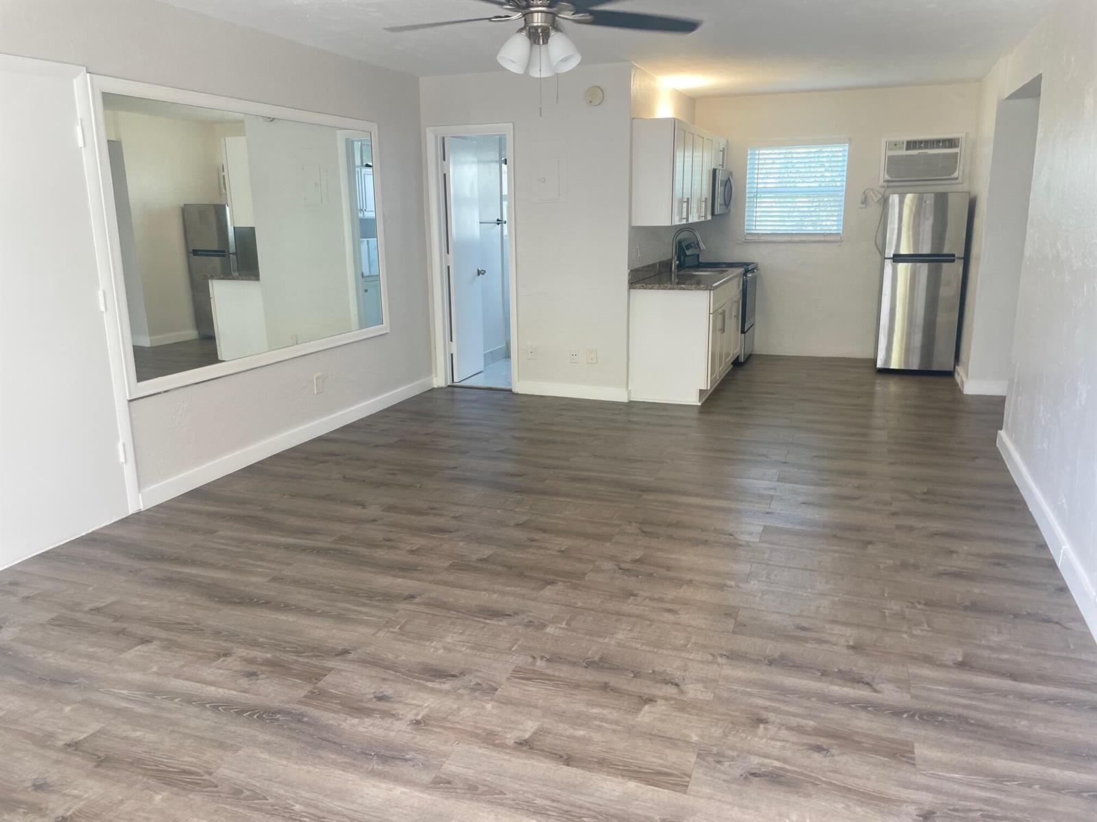 217 SE 20th Avenue # 8, Deerfield Beach FL 33441 photo 3