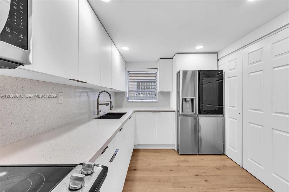 4719 E 8th Ct, Hialeah FL 33013 photo 4