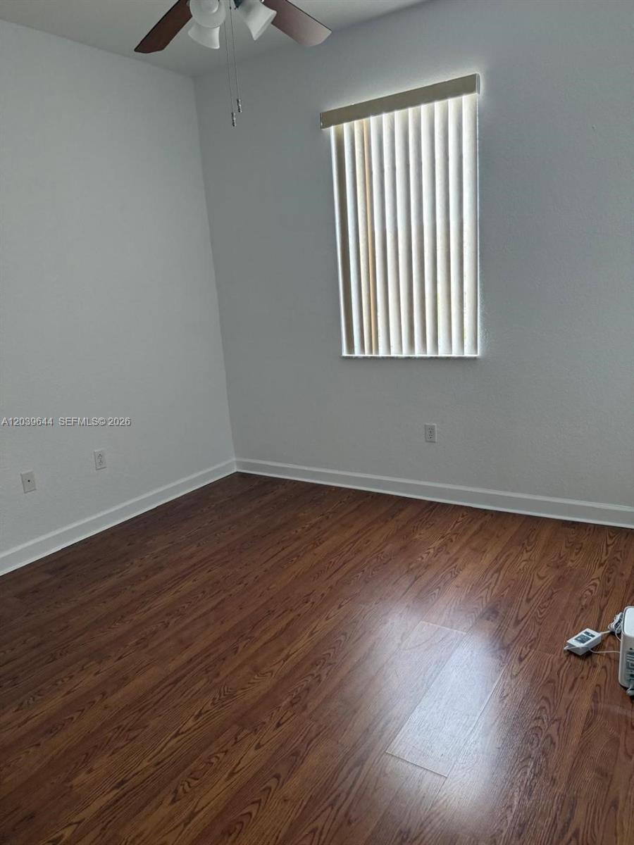 22270 SW 93rd Pl, Cutler Bay FL 33190 photo 4