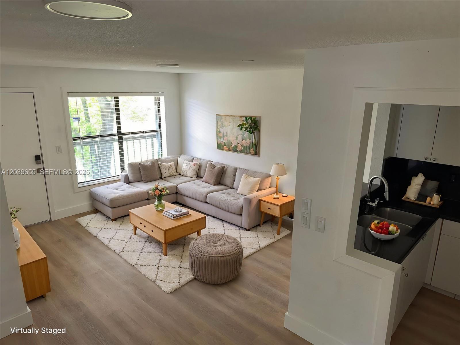 2735 W 66th St # 23, Hialeah FL 33016
