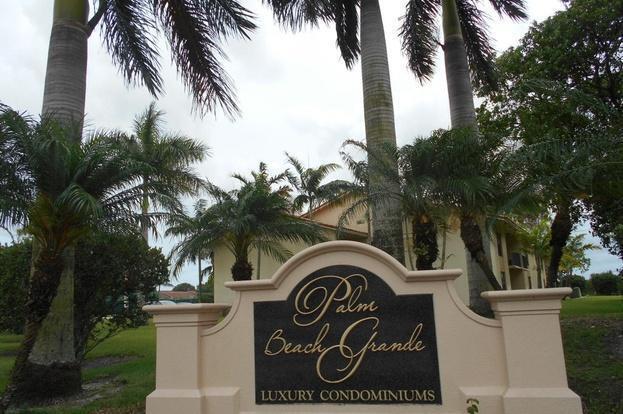1440 Lake Crystal Drive # B, West Palm Beach FL 33411