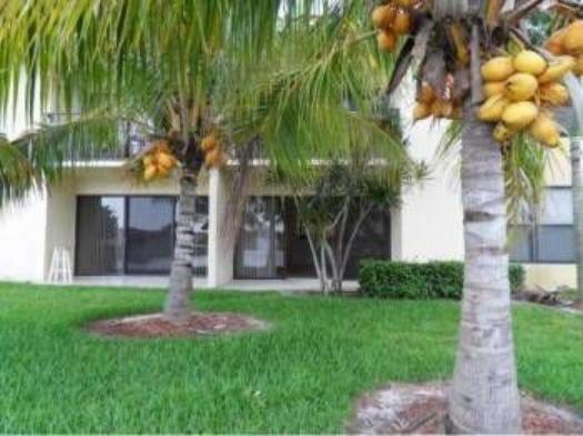 1440 Lake Crystal Drive # B, West Palm Beach FL 33411 photo 4