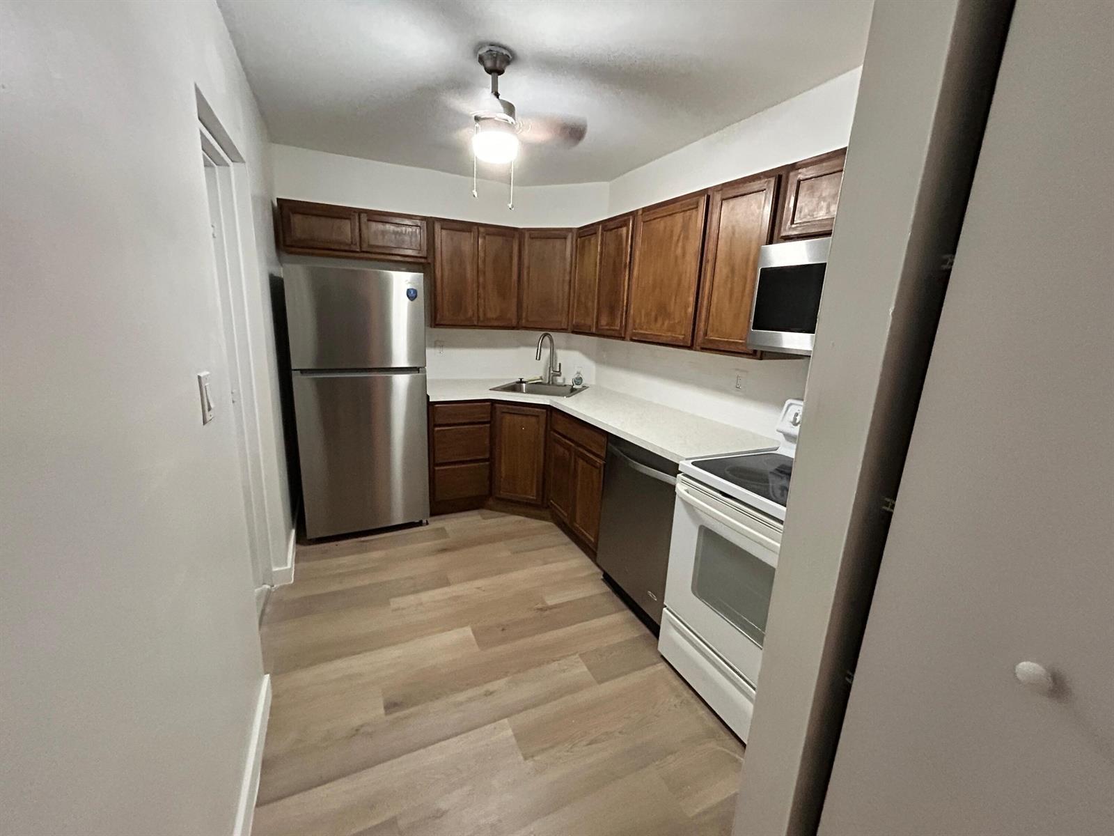 3115 Oakland Shores Drive # E103, Oakland Park FL 33309 photo 3