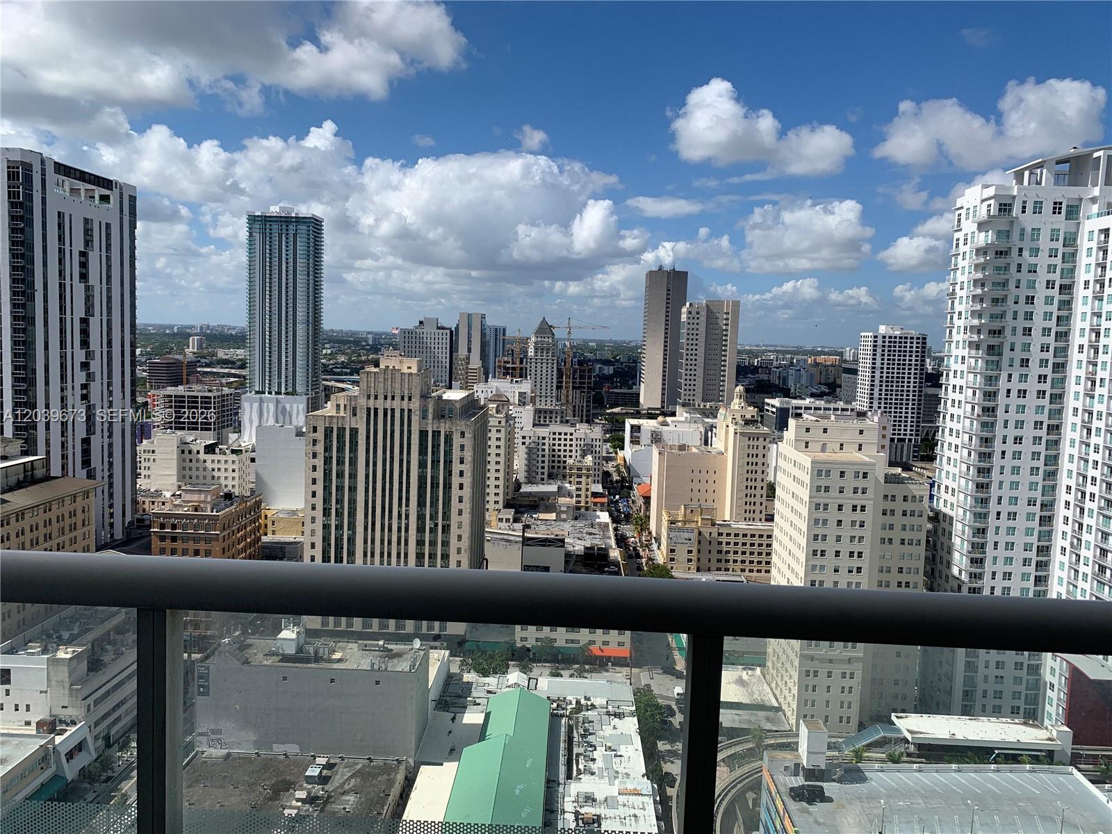 50 Biscayne Blvd # 3001, Miami FL 33132 photo 3