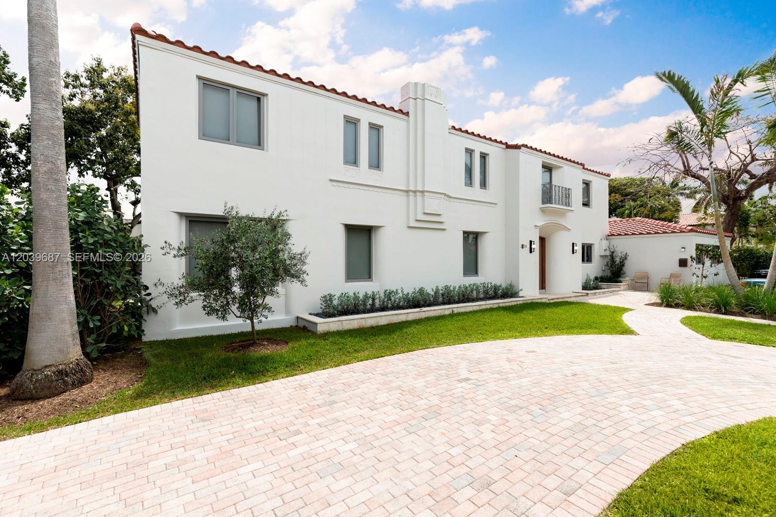 2850 Sheridan Ave, Miami Beach FL 33140 photo 3