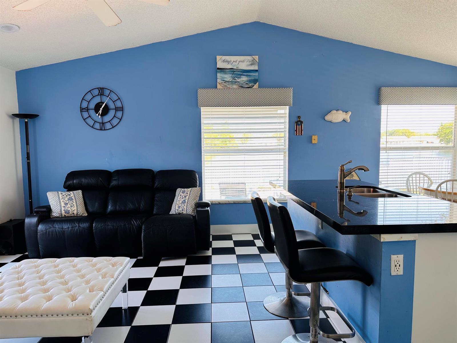 1761 SW 135th Way, Miramar FL 33027 photo 4