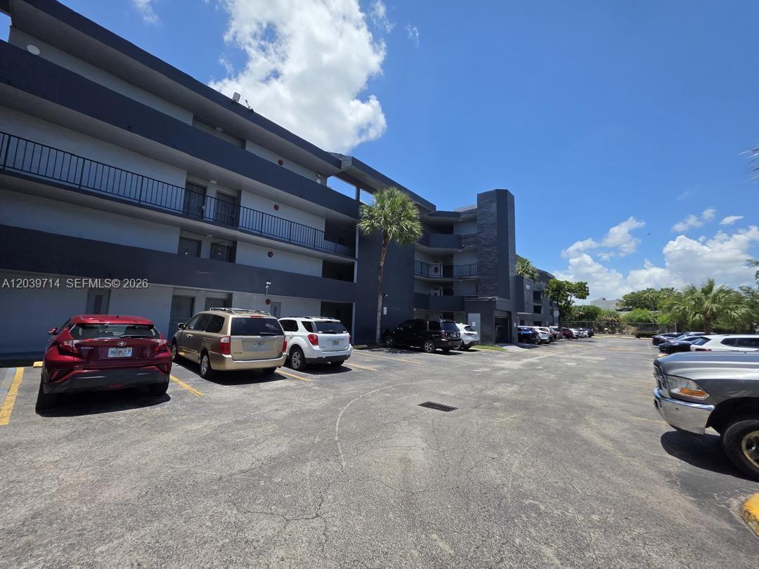 8801 W Flagler St # 104, Miami FL 33174 photo 2