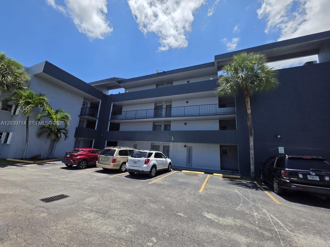 8801 W Flagler St # 104, Miami FL 33174 photo 4