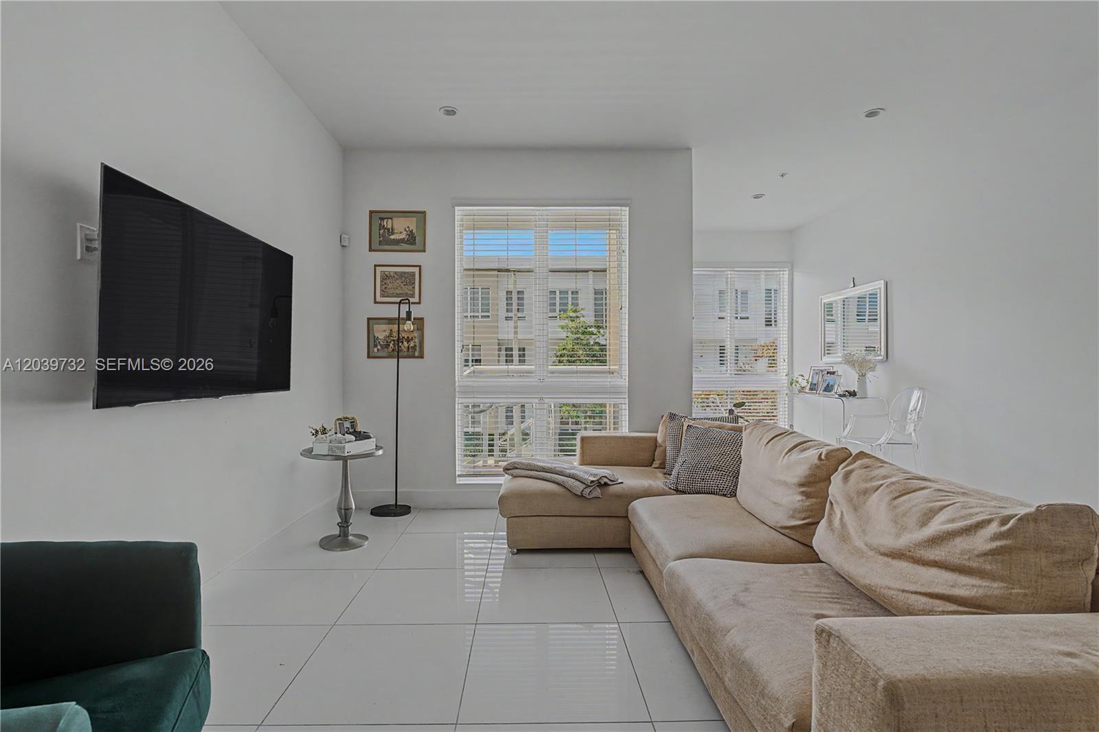 10260 NW 63 Terrace # 213, Miami FL 33178 photo 3