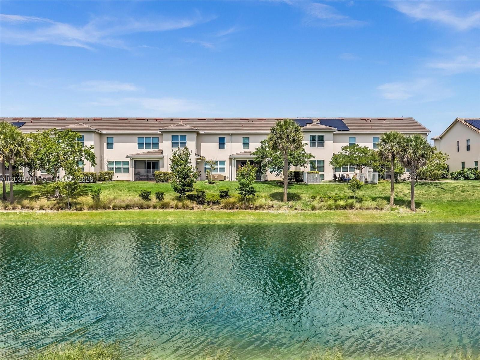 1183 Eucalyptus Dr, Hollywood FL 33021 photo 2