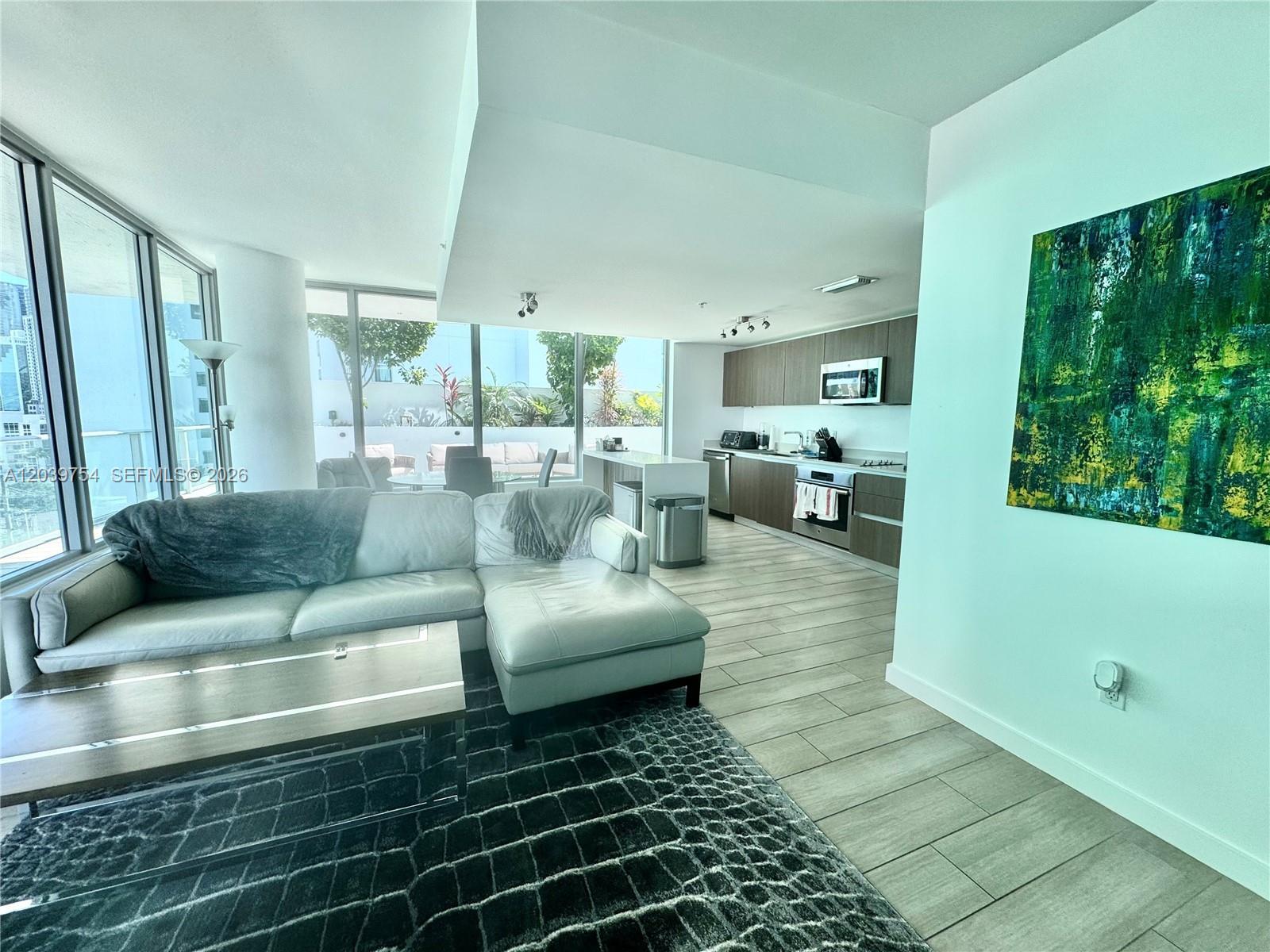 1600 SW 1st Ave # 910, Miami FL 33129 photo 4