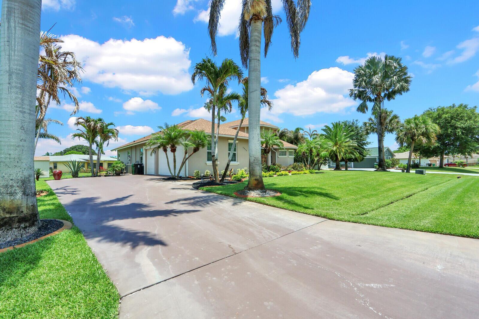 2043 SE Bisbee Street, Port St. Lucie FL 34952 photo 5
