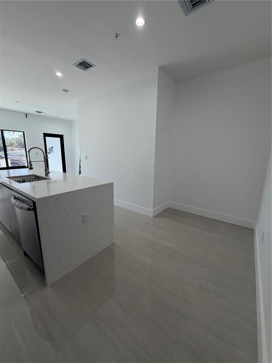 9708 NW 26th Ave, Miami FL 33147 photo 5