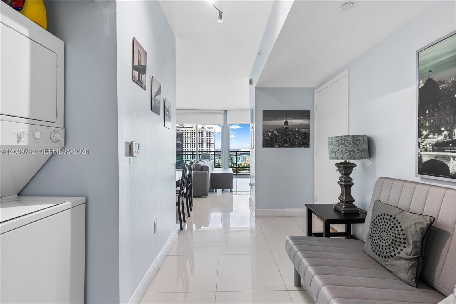 350 S Miami Ave # 2815, Miami FL 33130 photo 4