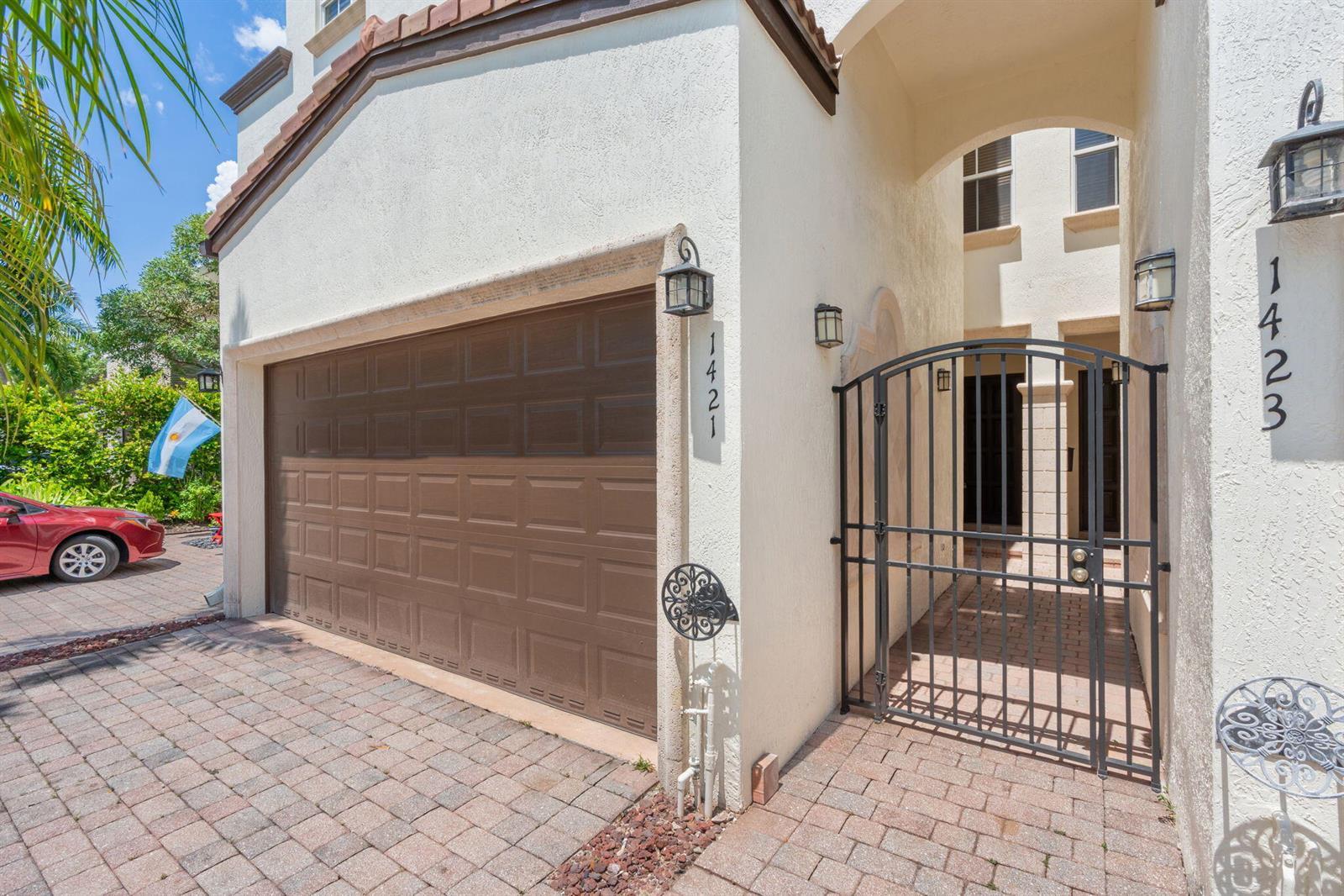 1421 NE 26th Avenue, Fort Lauderdale FL 33304 photo 3