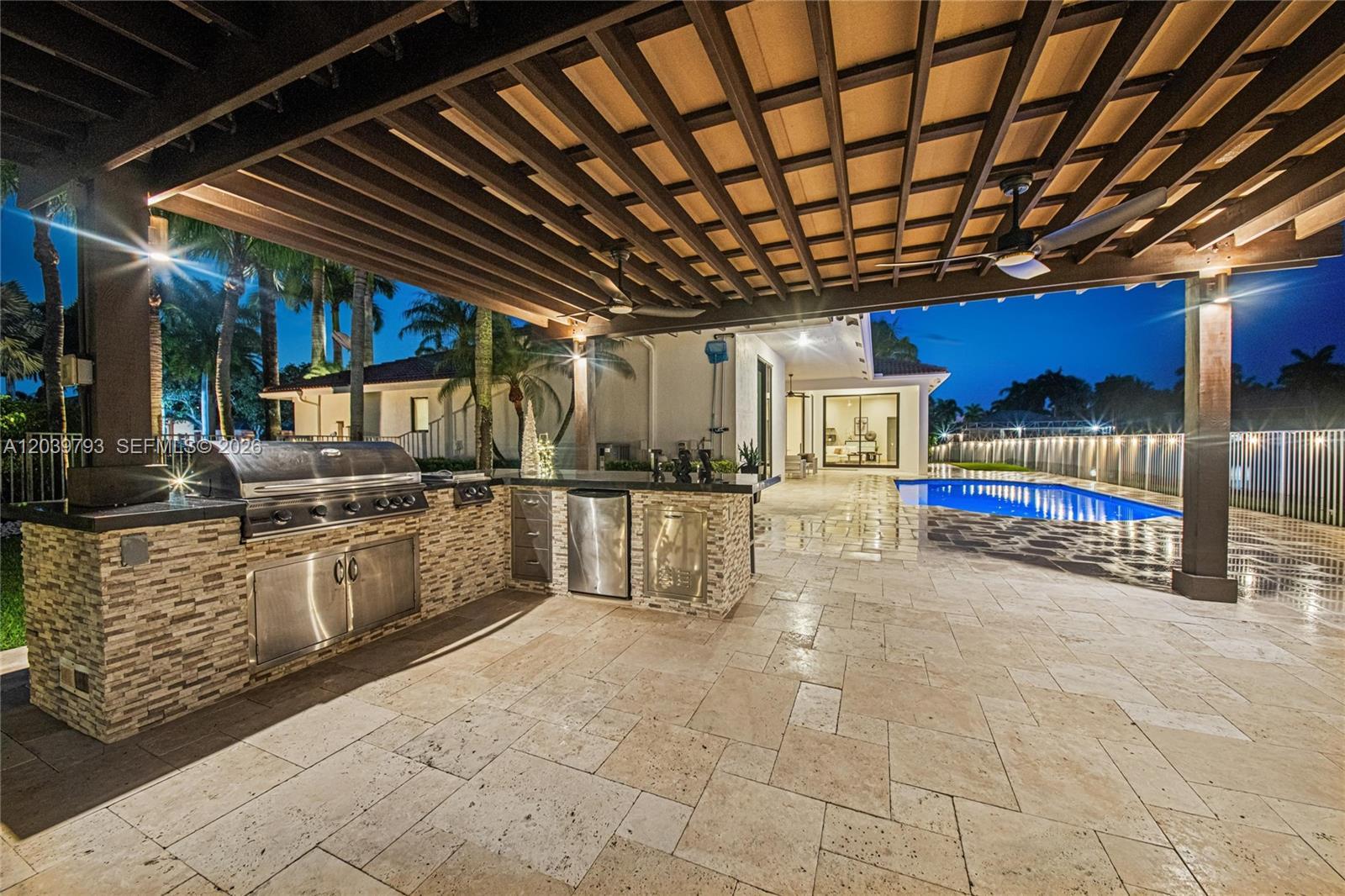 935 Gulfstream Ct, Weston FL 33327 photo 5