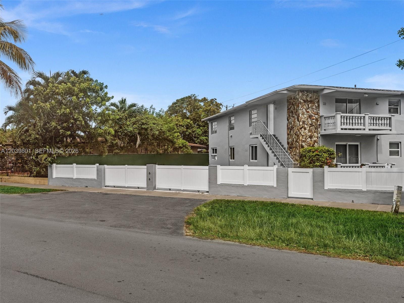 22 SW 55th Ave Rd # 22, Miami FL 33134 photo 3