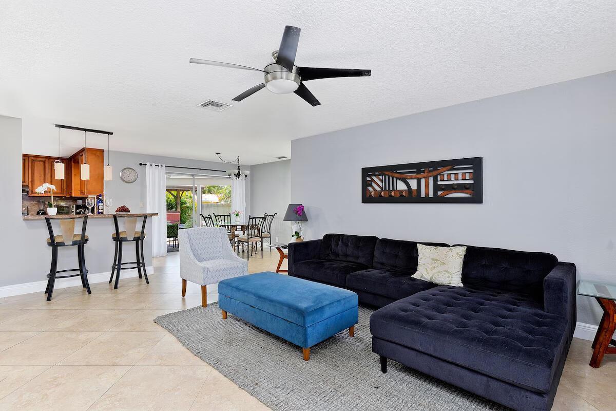 4348 NW 2nd Terrace, Boca Raton FL 33431 photo 2