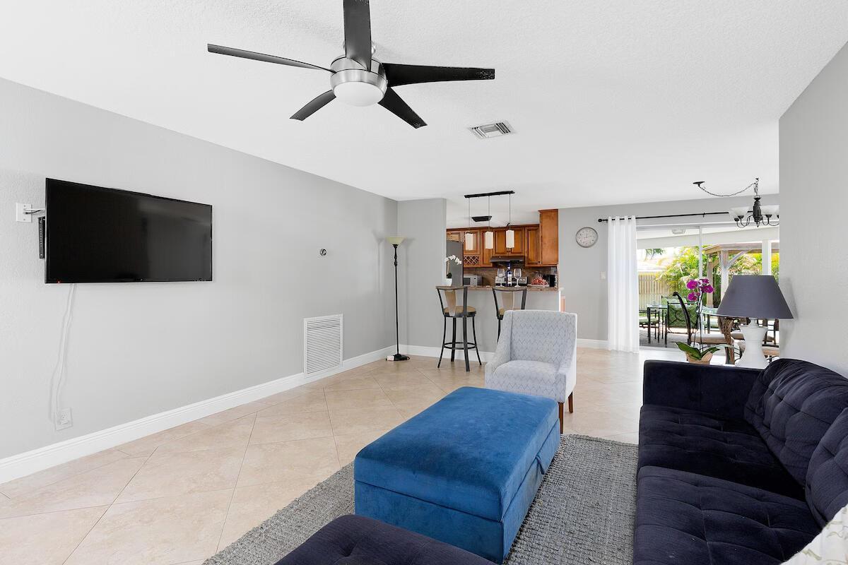 4348 NW 2nd Terrace, Boca Raton FL 33431 photo 3
