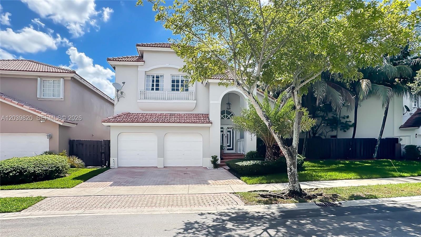 5853 NW 111th Ave, Doral FL 33178