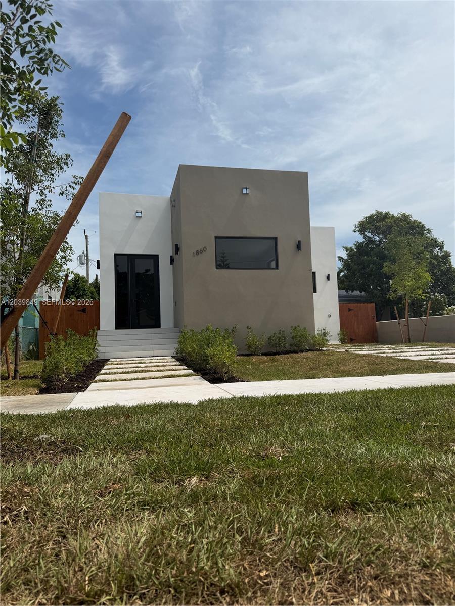 1860 NW 48th St, Miami FL 33142 photo 3