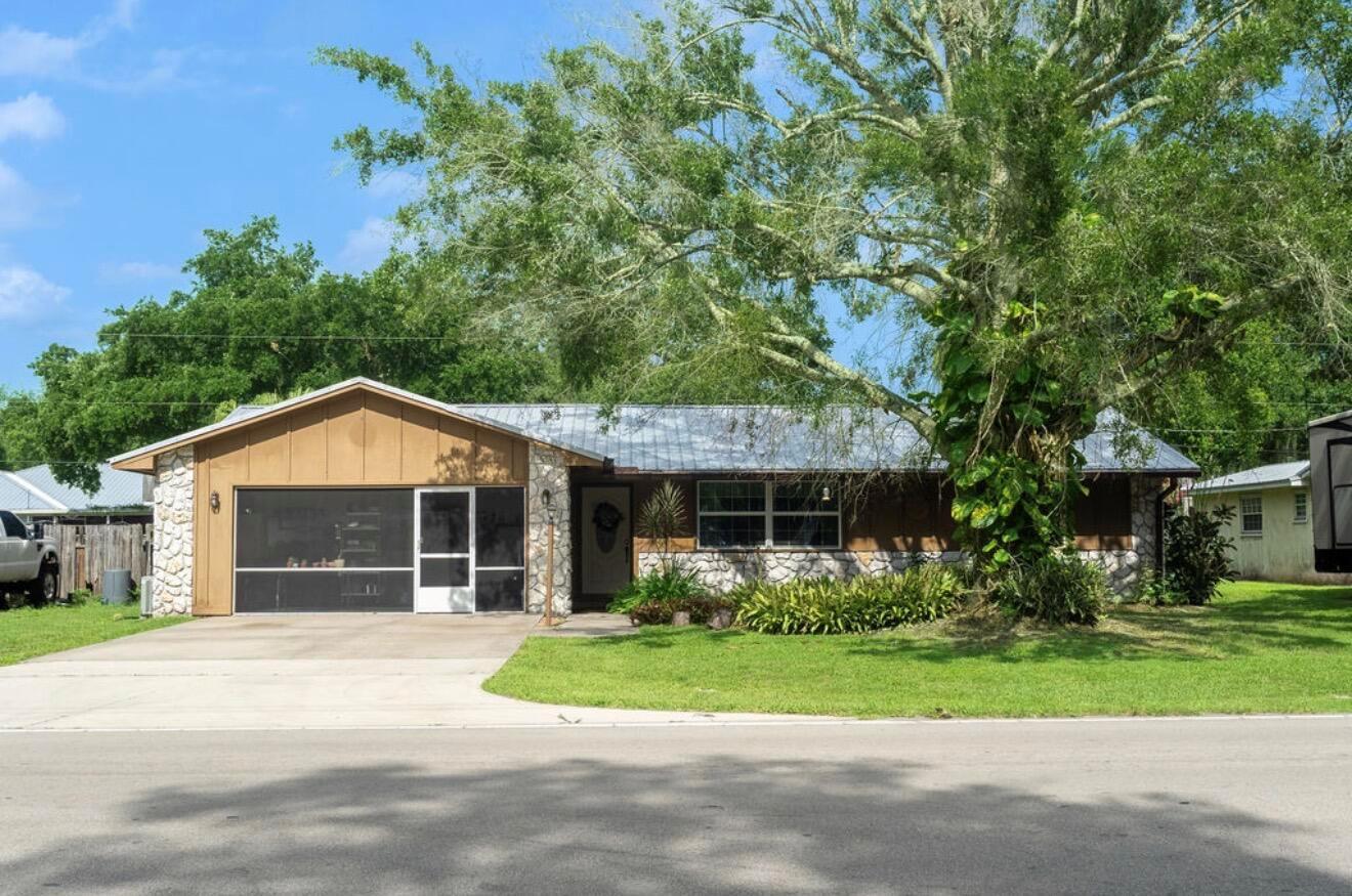 1864 SW 24th Avenue, Okeechobee FL 34974