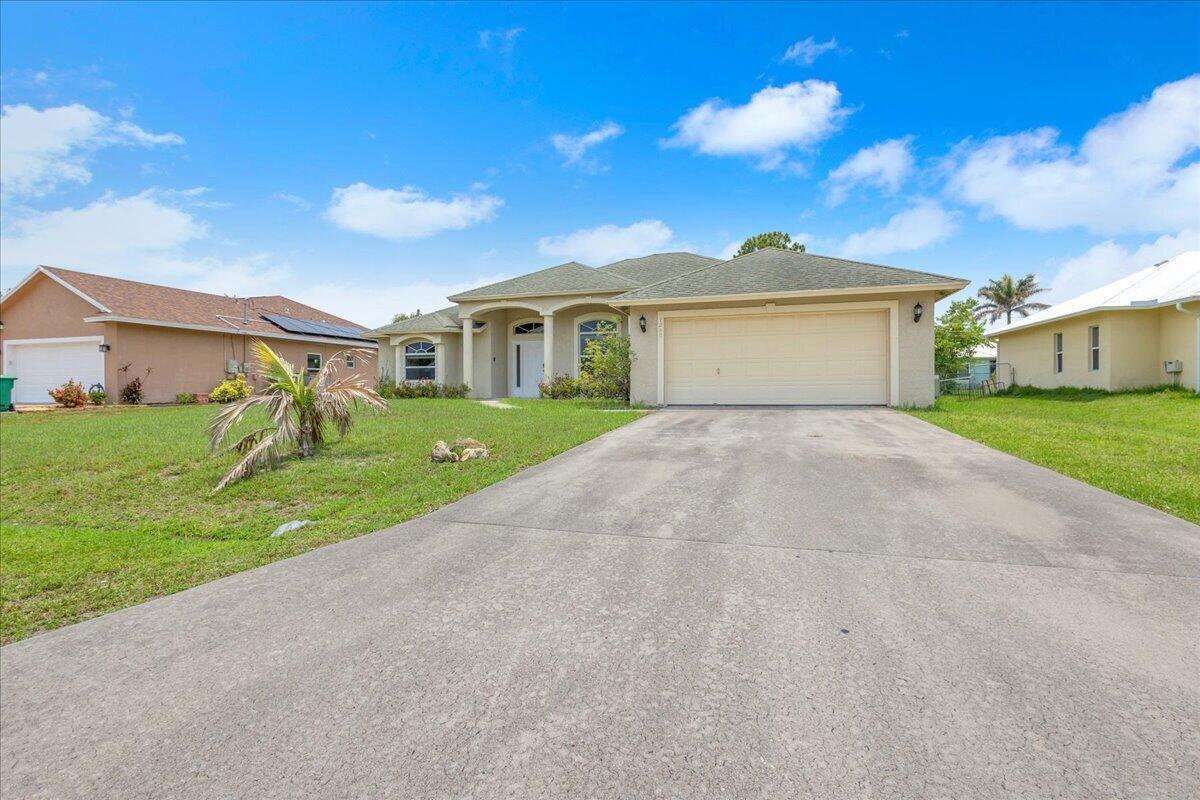 1250 SW Patricia Avenue, Port St. Lucie FL 34953 photo 2
