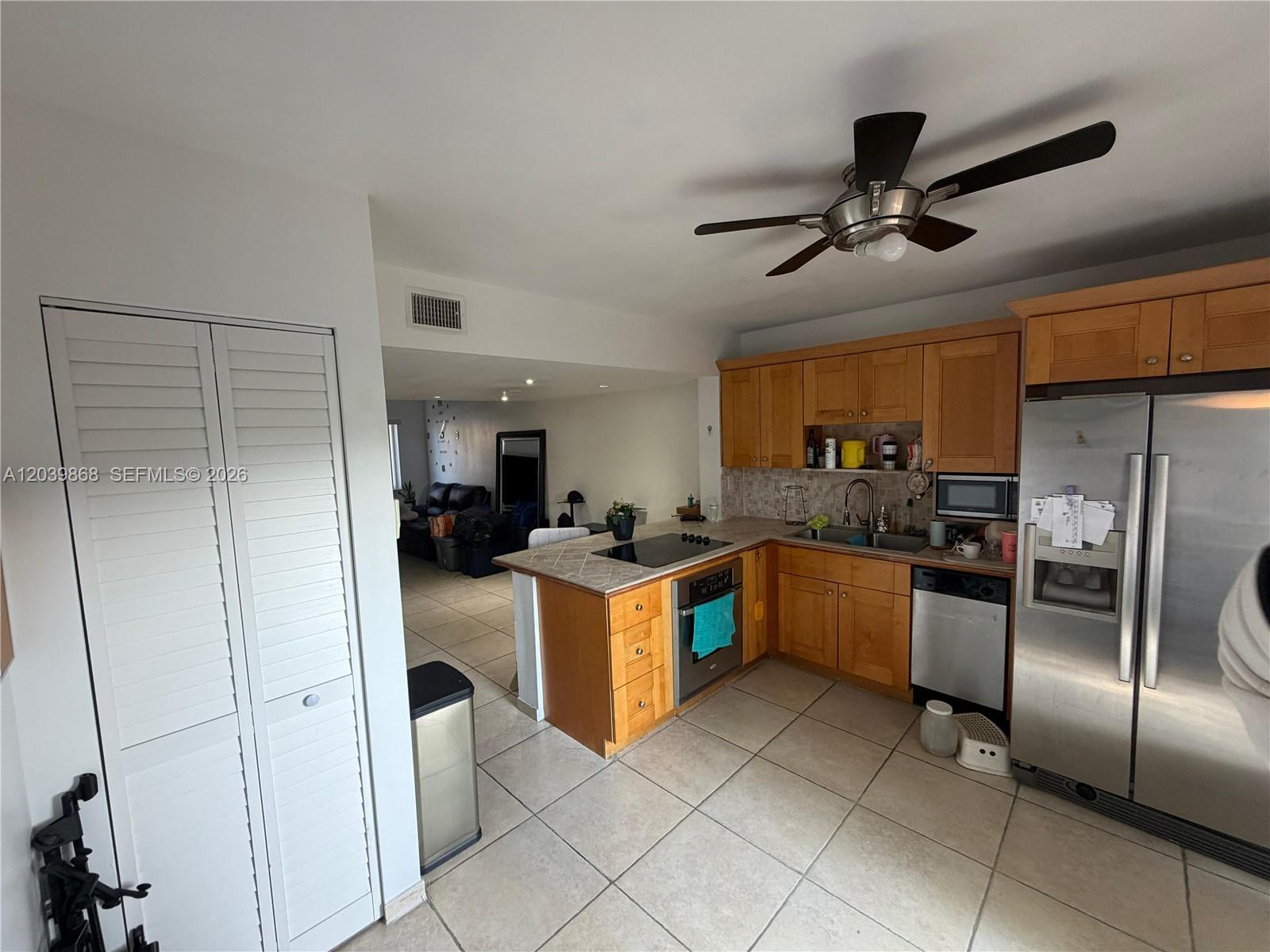 541 NW 82nd Ct # 375, Miami FL 33126 photo 4