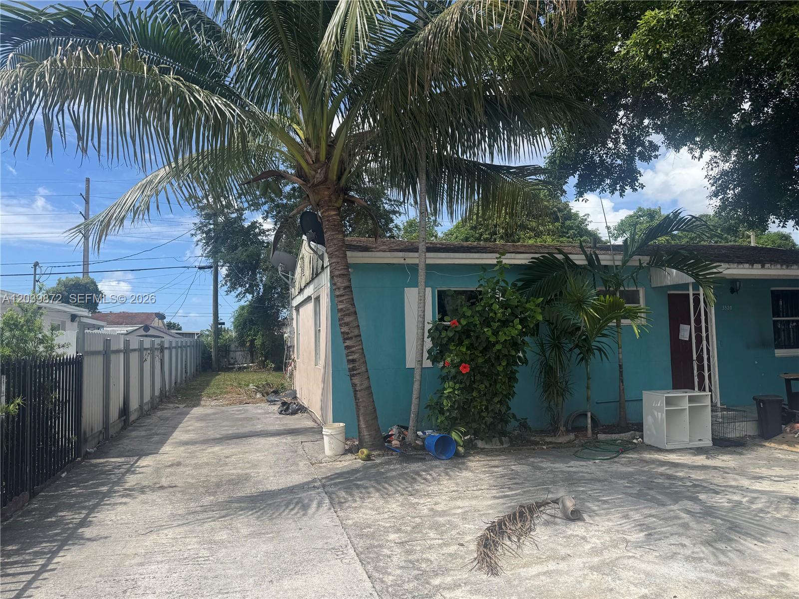 3320 NW 87th Ter, Miami FL 33147 photo 2
