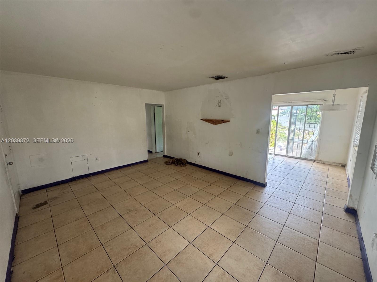 3320 NW 87th Ter, Miami FL 33147 photo 4