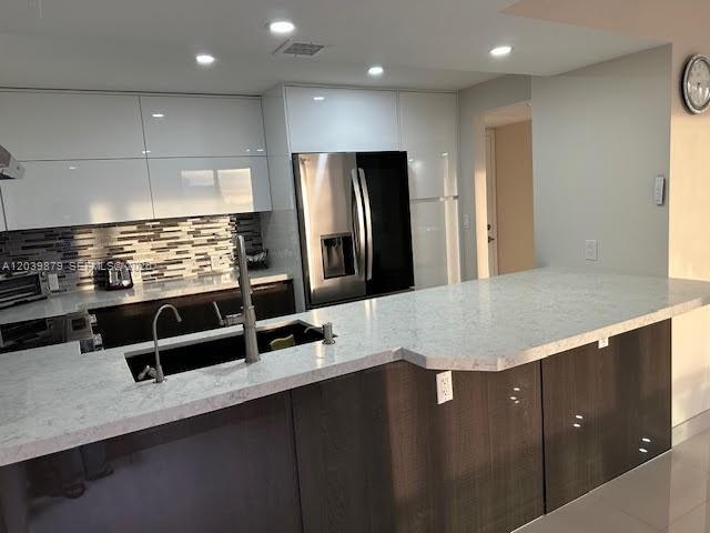 100 Bayview Dr # 904, Sunny Isles Beach FL 33160 photo 5