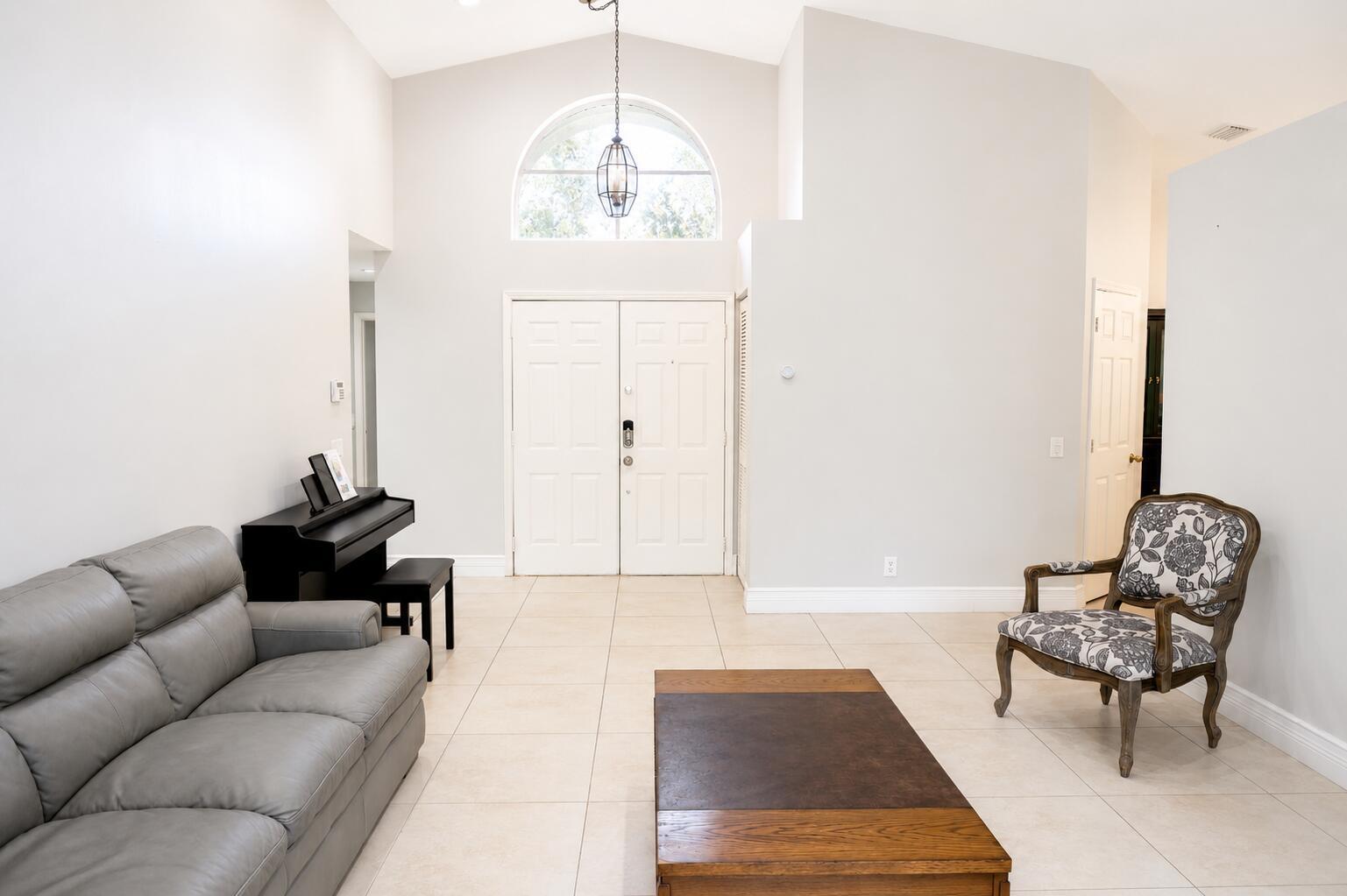 396 Carrington Drive, Weston FL 33326 photo 4