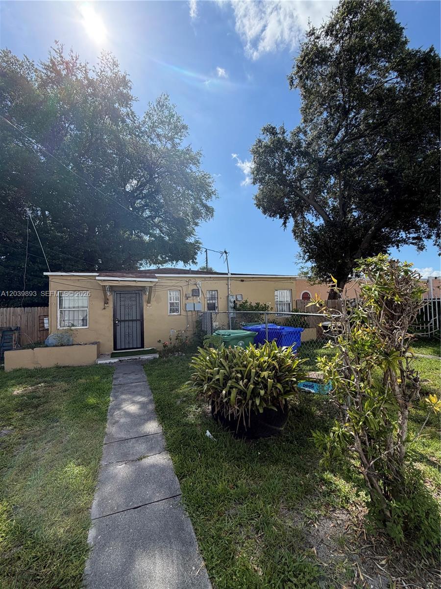 5421 NW 1st Ct, Miami FL 33127