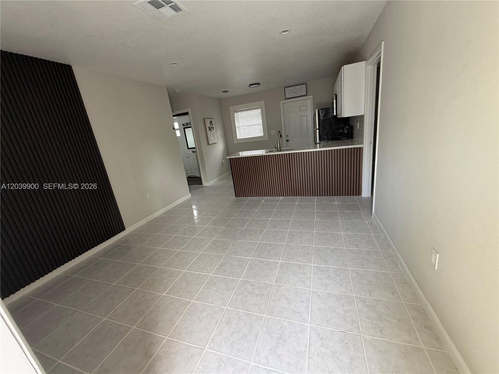 1533 NW 2nd Ave # 1, Fort Lauderdale FL 33311 photo 4