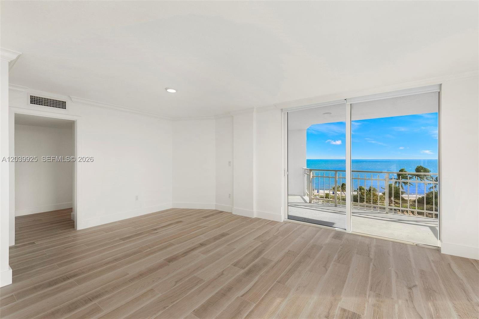 600 Grapetree Dr, Key Biscayne FL 33149 photo 5